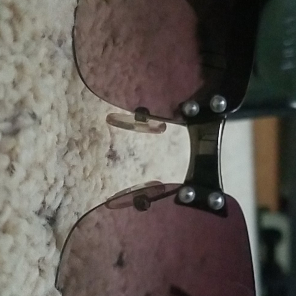 Fendi Sunglasses - Picture 13 of 17